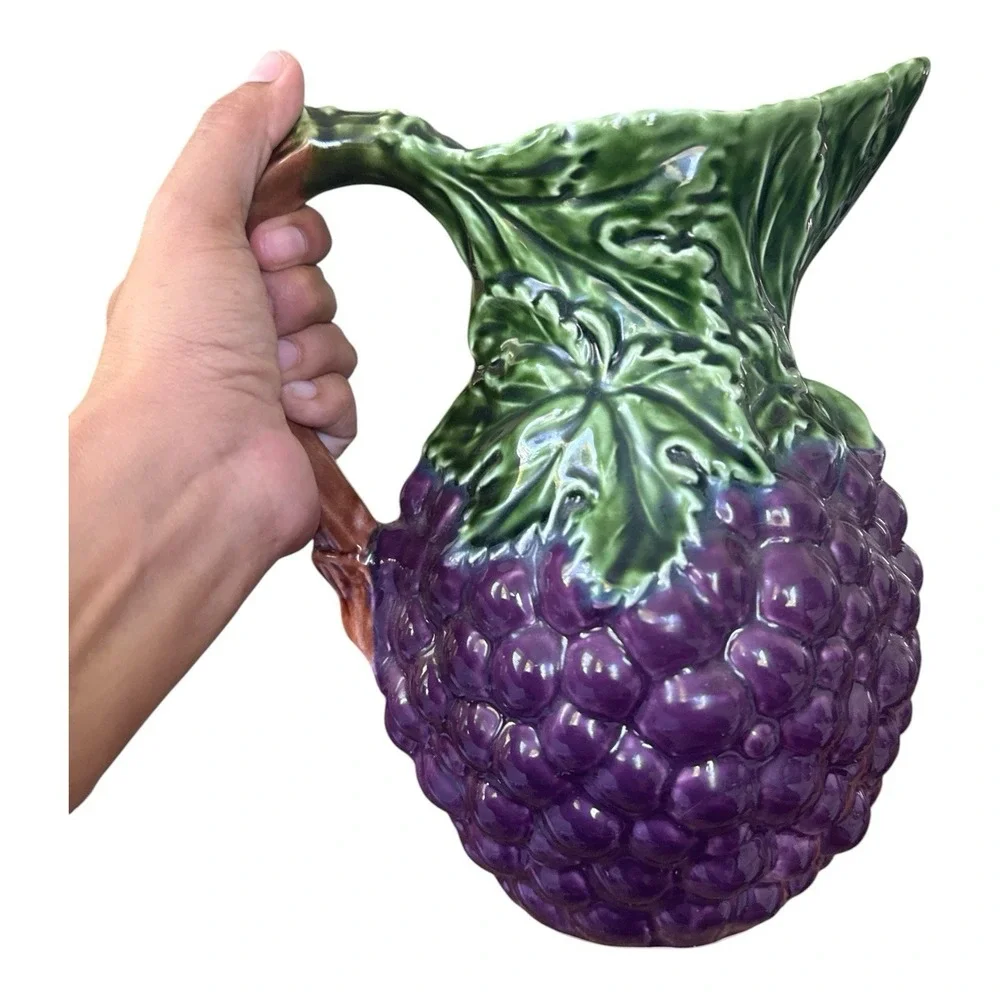 Vintage Olfaire Portugal Majolica Purple Grape Cluster Ceramic Pitcher Jug 9.5